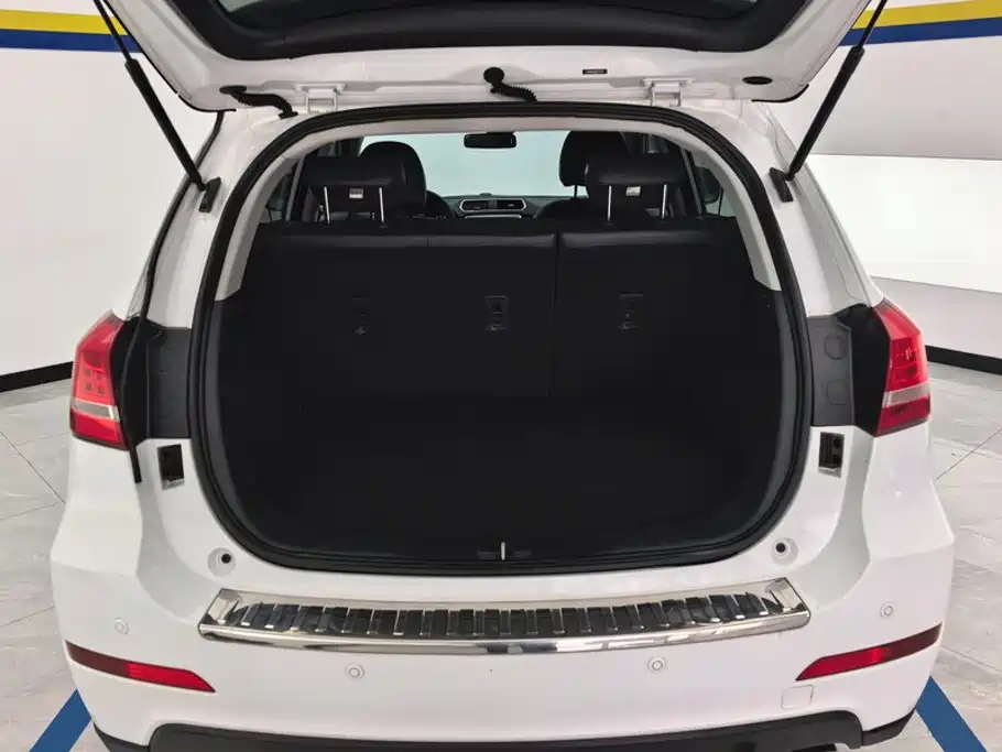 Photo 4 - Haval H2