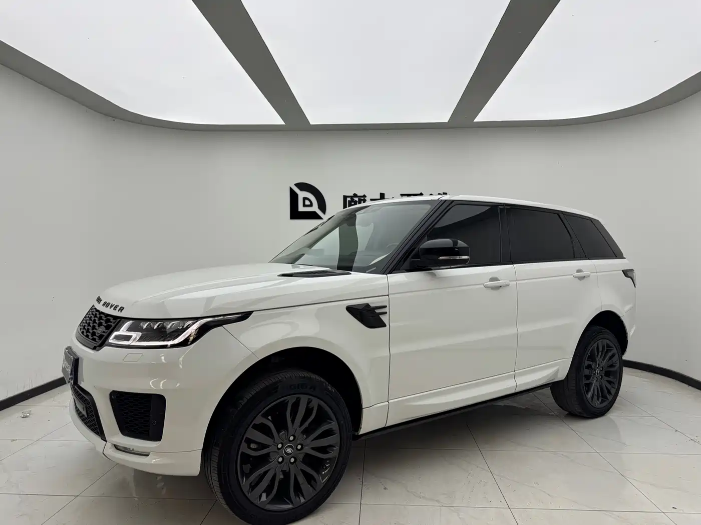 Land Rover Range Rover Sport 2017 3.0 SC V6 HSE DYNAMIC