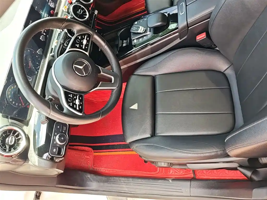 Mercedes-Benz A-Class 2022 A 200 L Sport Sedan Dynamic фото 16