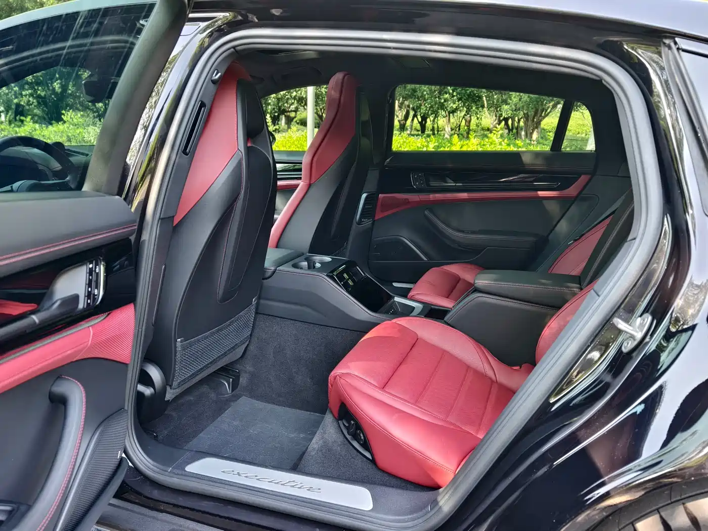 Porsche Panamera 2024 Panamera Executive Long Wheelbase 2.9T фото 4