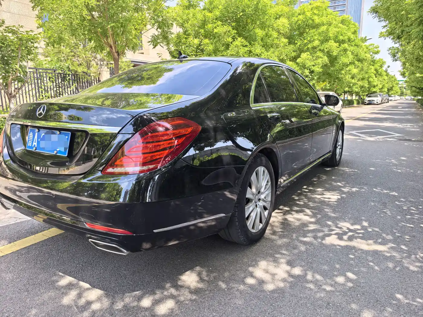 Mercedes-Benz S-Class 2016 S 320 L Luxury фото 4