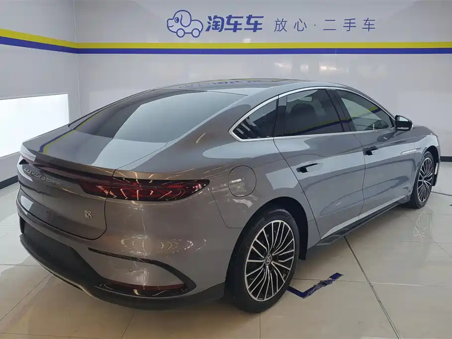BYD Han 2022 DM-i 121KM Premium Edition фото 3