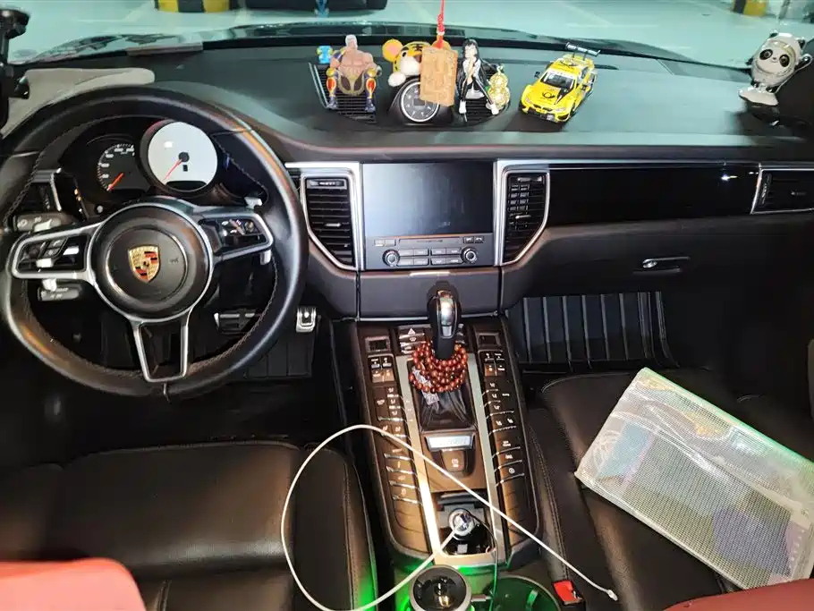 Porsche Macan 2017 Macan S 3.0T фото 12