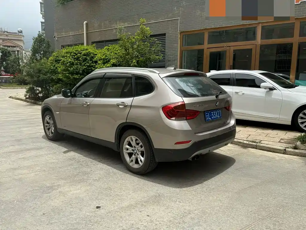 BMW X1 2012 2013 xDrive20i X Design Package