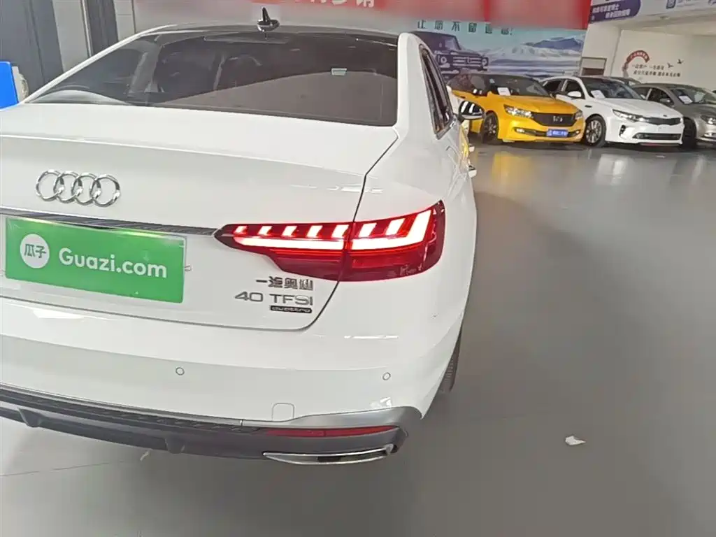 Audi A4L 2020 40 TFSI Luxury Dynamic фото 8