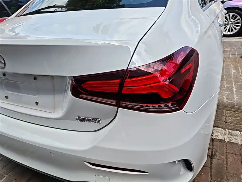 Mercedes-Benz A-Class 2022 A 200 L Sport Sedan Dynamic фото 8