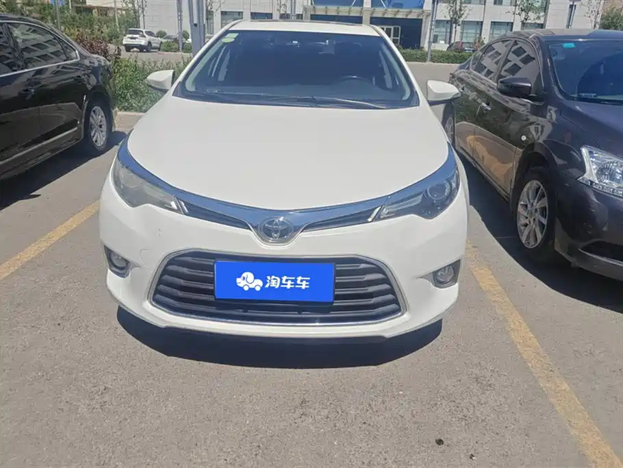 Toyota Levin 2016 1.6G CVT Elite Edition фото 2
