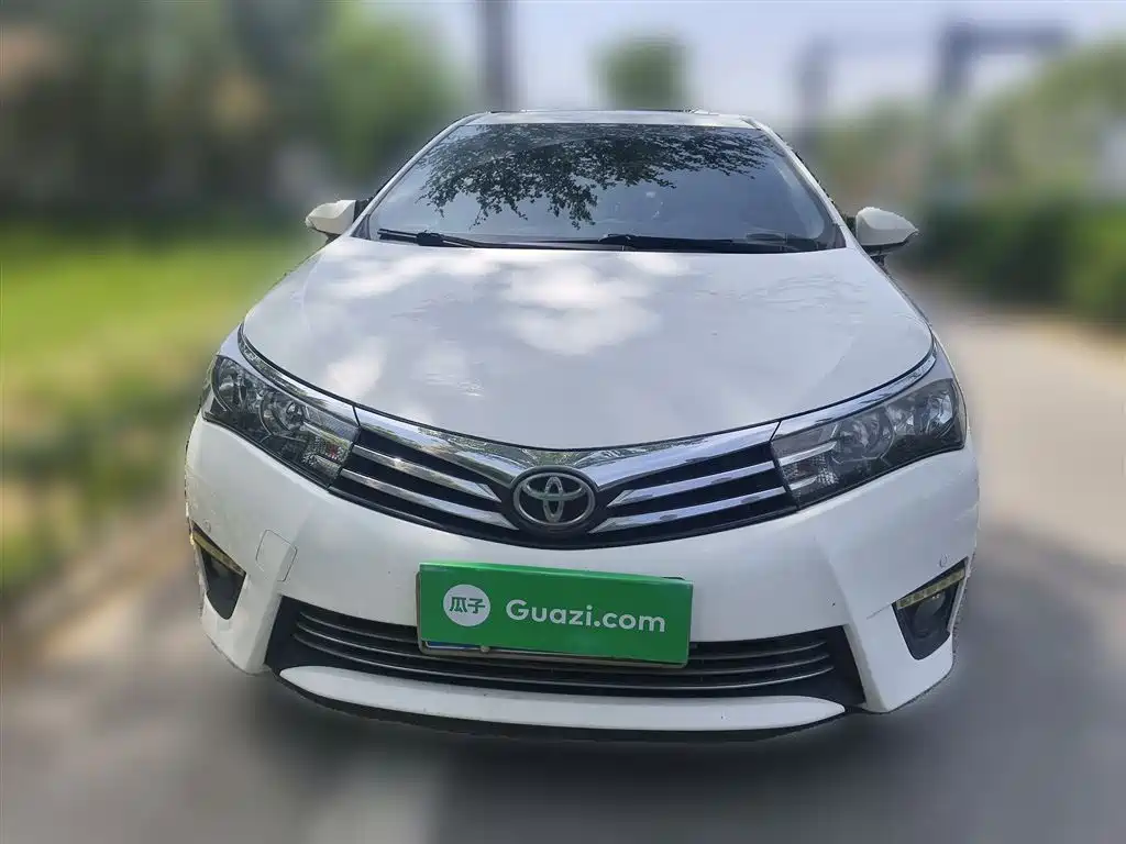 Toyota Corolla 2014 1.6L CVT GL-i Leather Edition фото 24