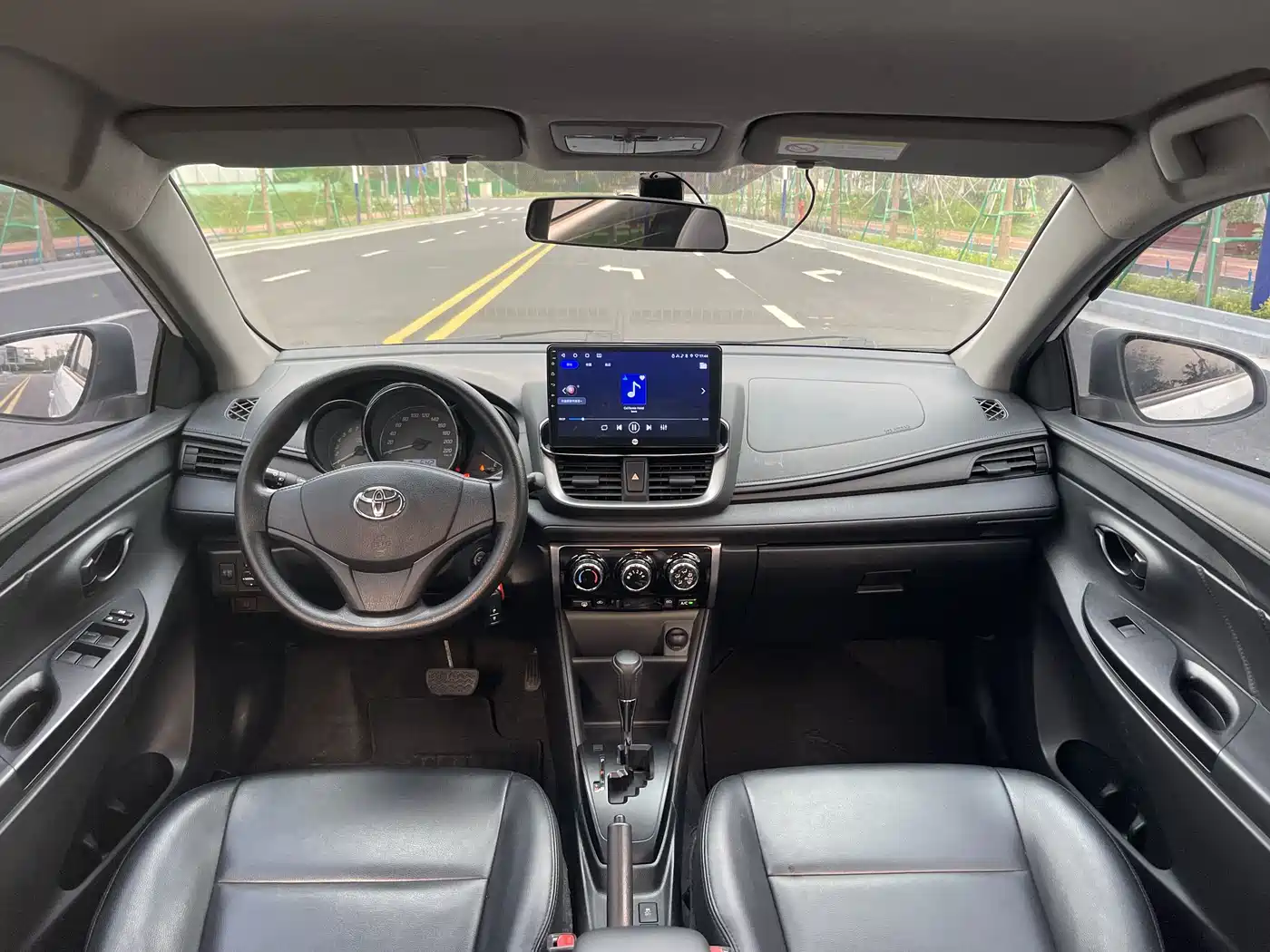 Toyota YARiS L Zhi Xuan 2020 1.5L CVT Leading Edition фото 10
