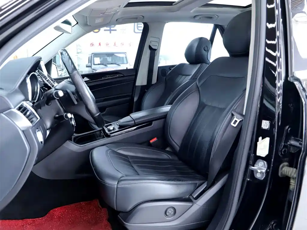 Mercedes-Benz GLE 2018 GLE 320 4MATIC Dynamic Ultimate Edition фото 6