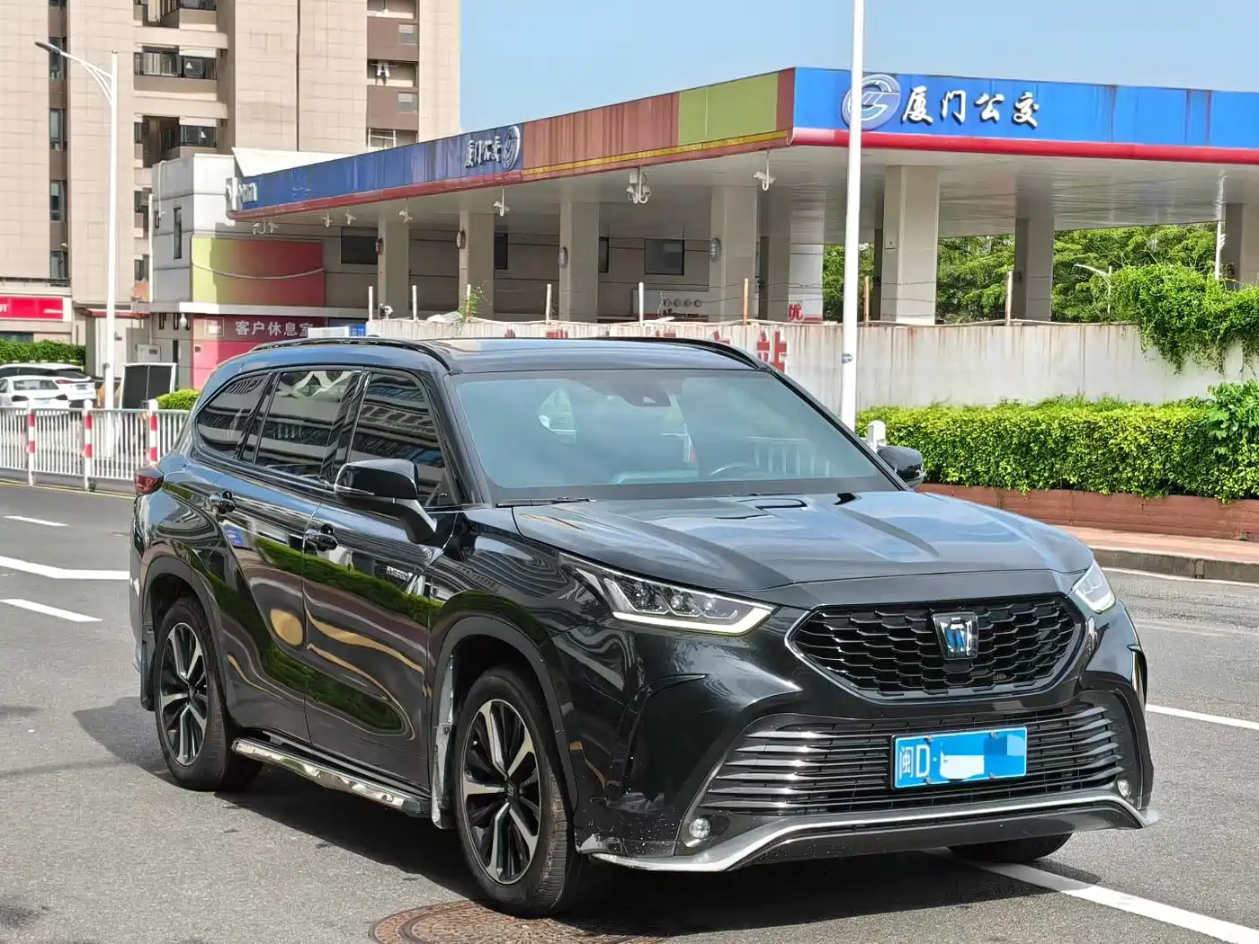 Фото 3 - Toyota Crown Kluger