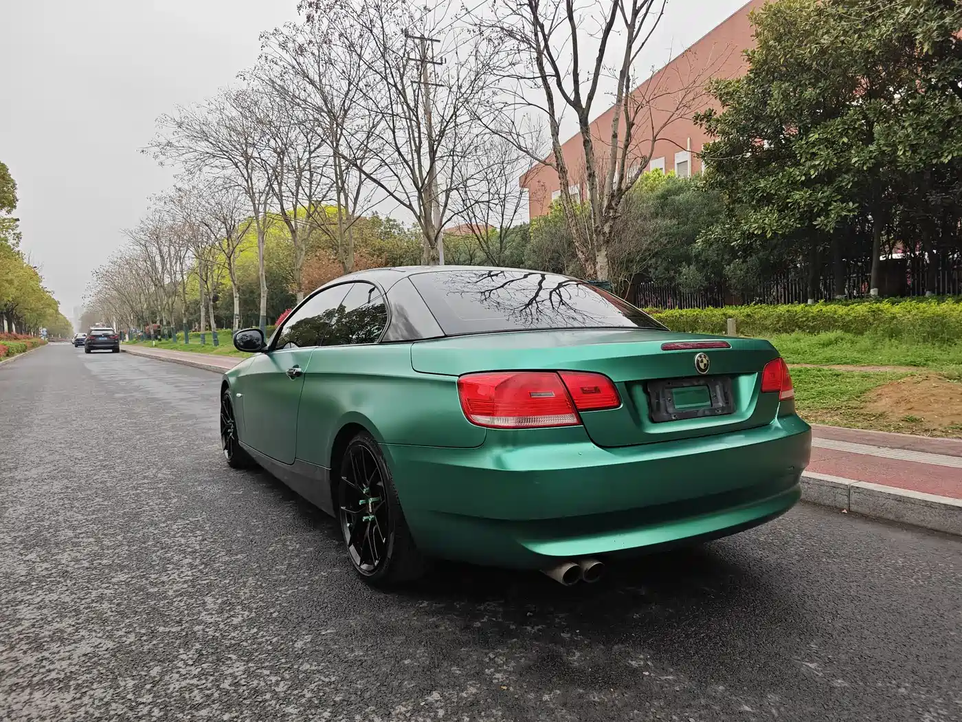 BMW 3 Series (Import) 2009 Model 330i Convertible фото 30