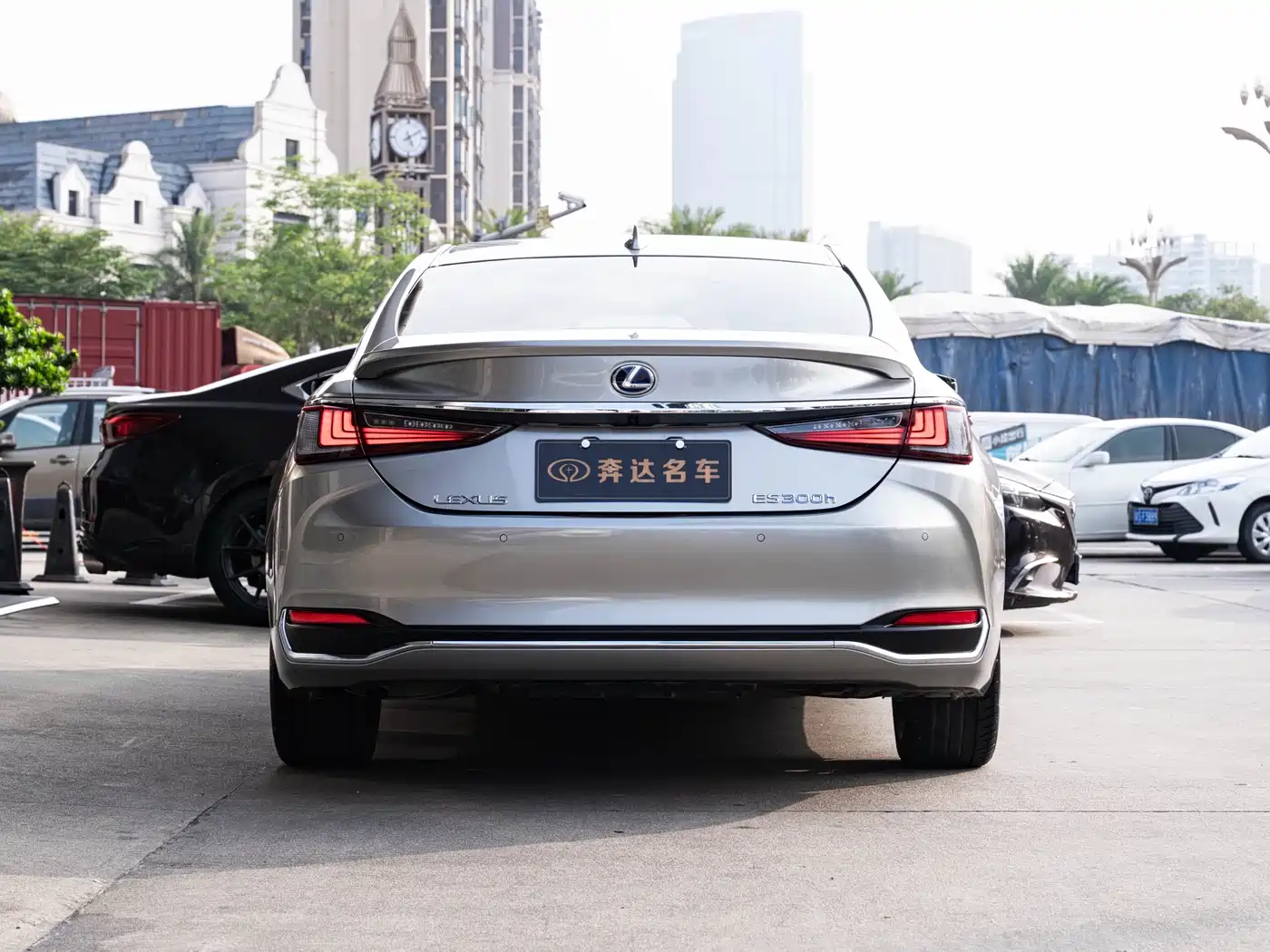 Lexus ES 2018 300h Premium Edition China V фото 5