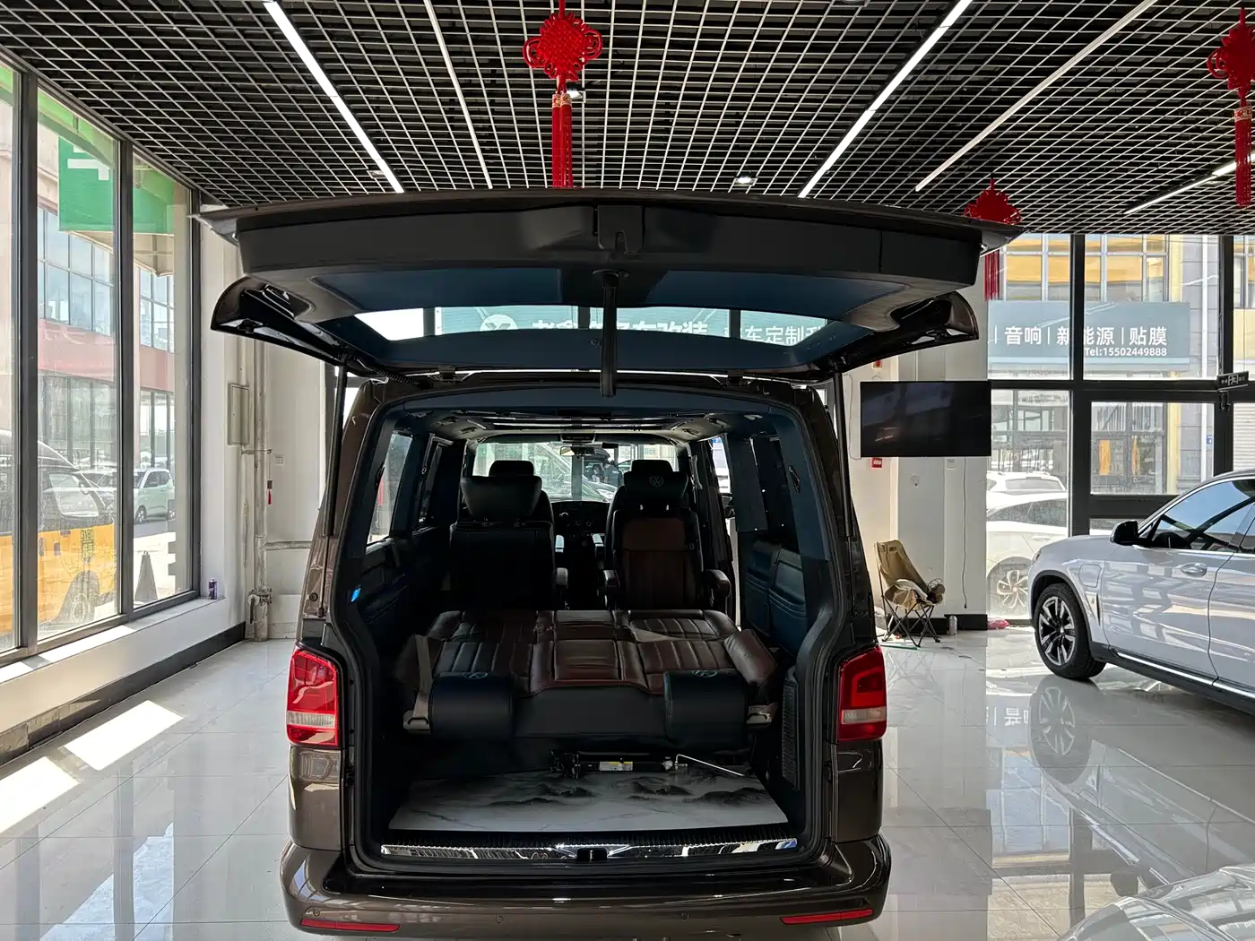 Volkswagen Caravelle 2014 2.0TSI 4WD Comfort Edition фото 24