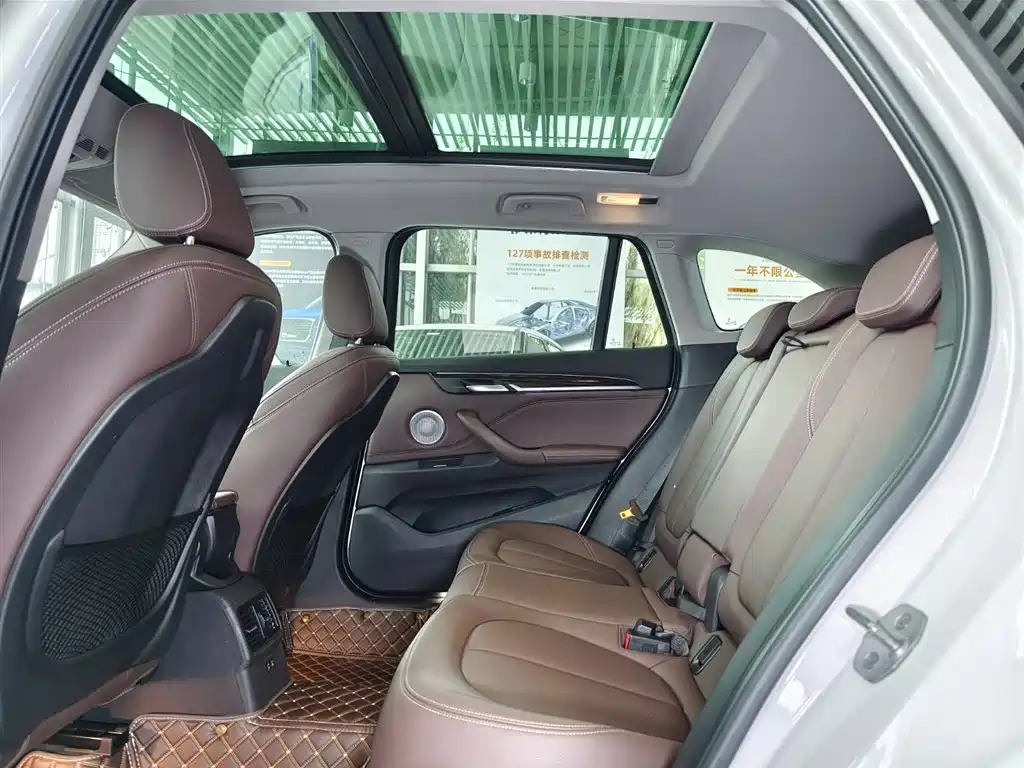 BMW X1 2022 xDrive25Li Premium фото 14