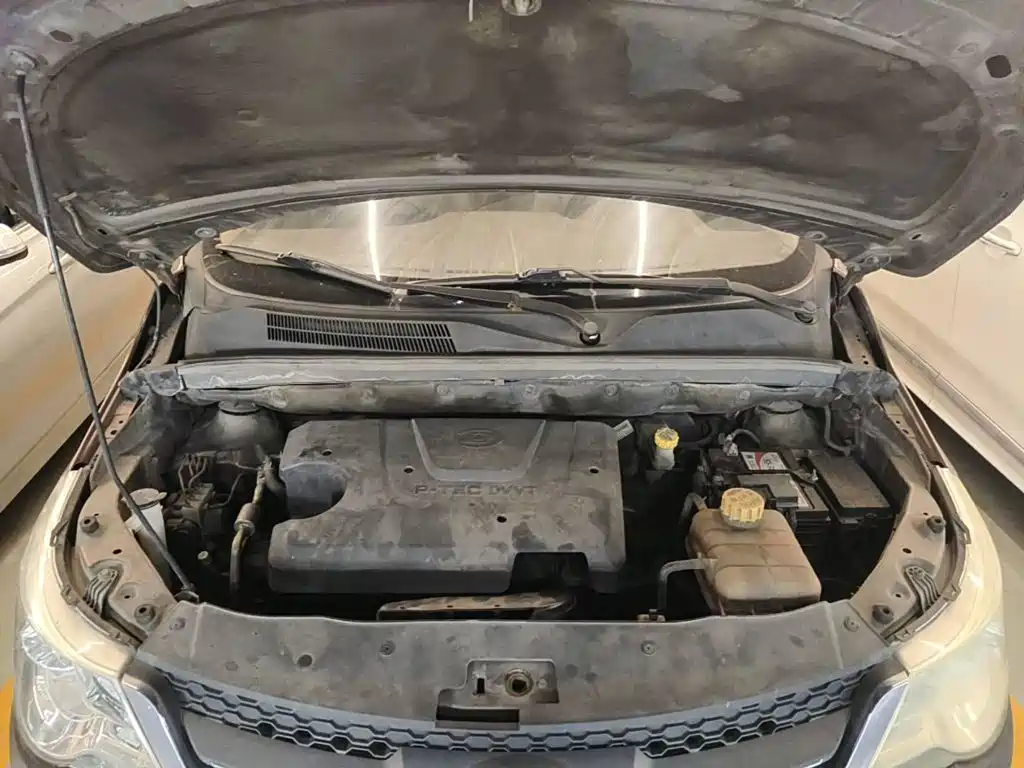 Baojun 730 2015 2014 1.5L Manual Comfort 7-seater
