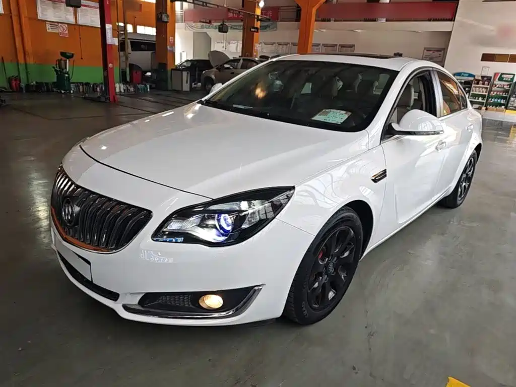 Buick Regal 2015 2.0L Leading Fashion Model фото 2