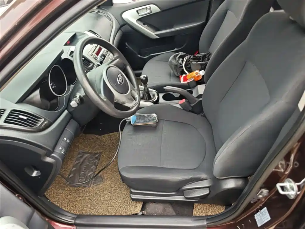 Kia Forte 2014 1.6L MT GL фото 15