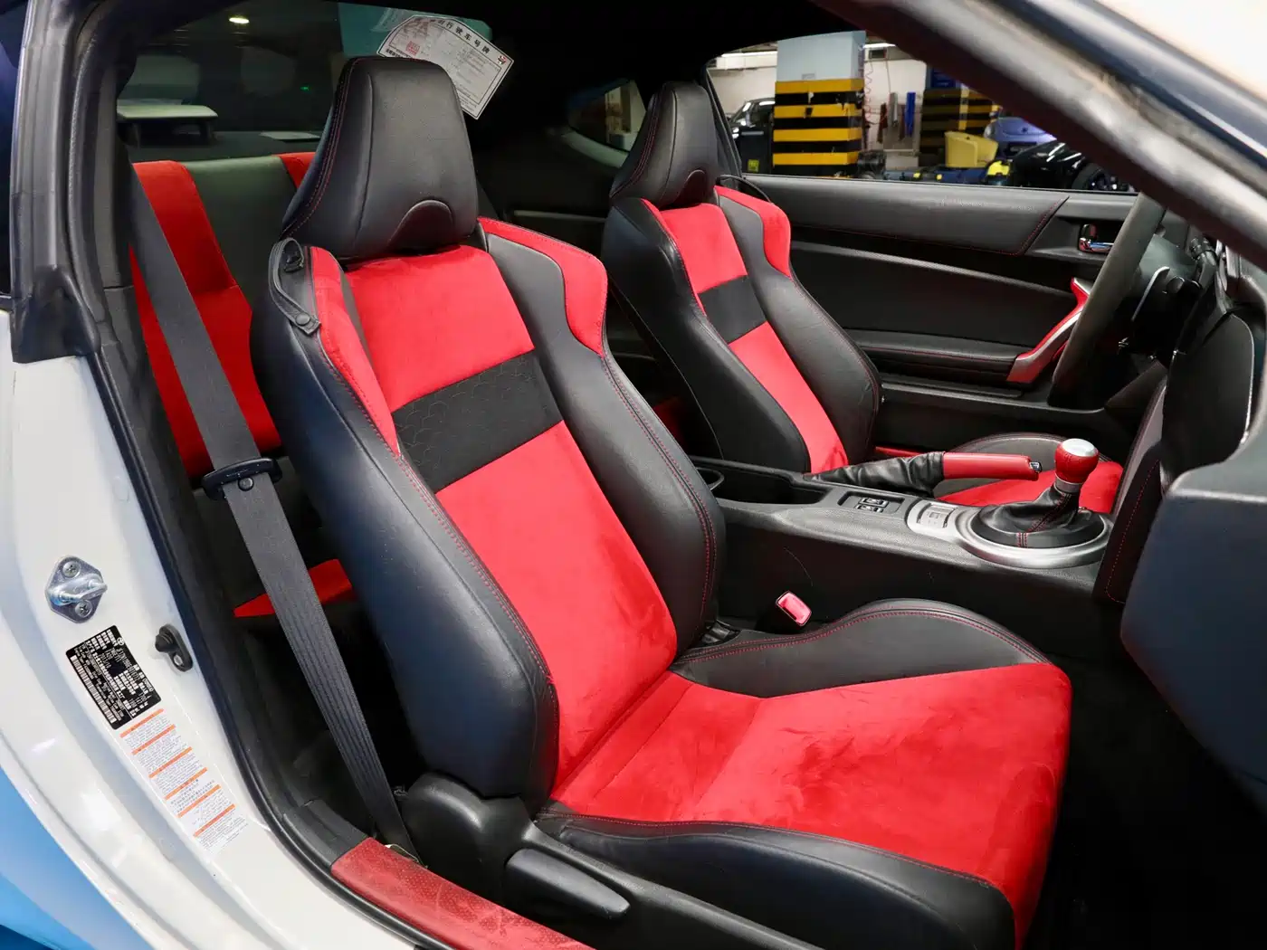 Toyota 86 2014 2.0L Automatic Luxury фото 8