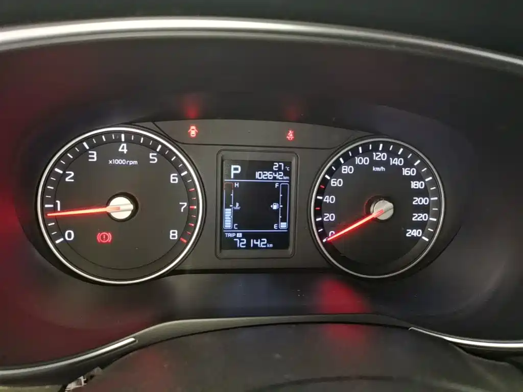 Kia KX3 Smart Run 2015 1.6L Automatic 2WD DLX фото 12