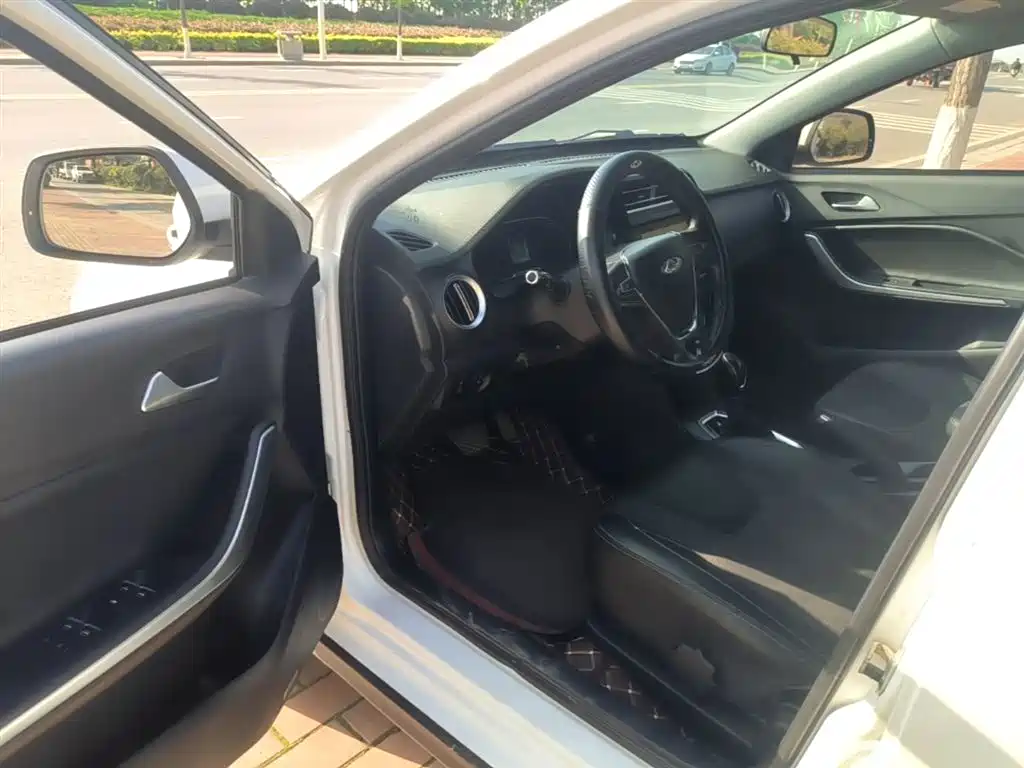 Chery Tiggo 3x 2018 2018 1.5L Automatic Elite