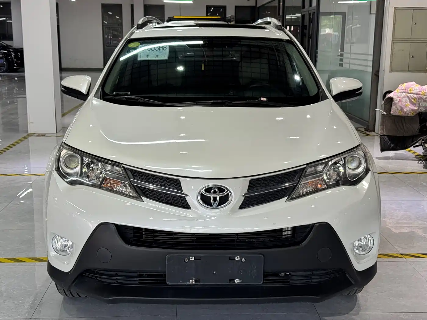 Toyota RAV4 Rongfang 2015 2.0L CVT 2WD Trend Edition фото 3