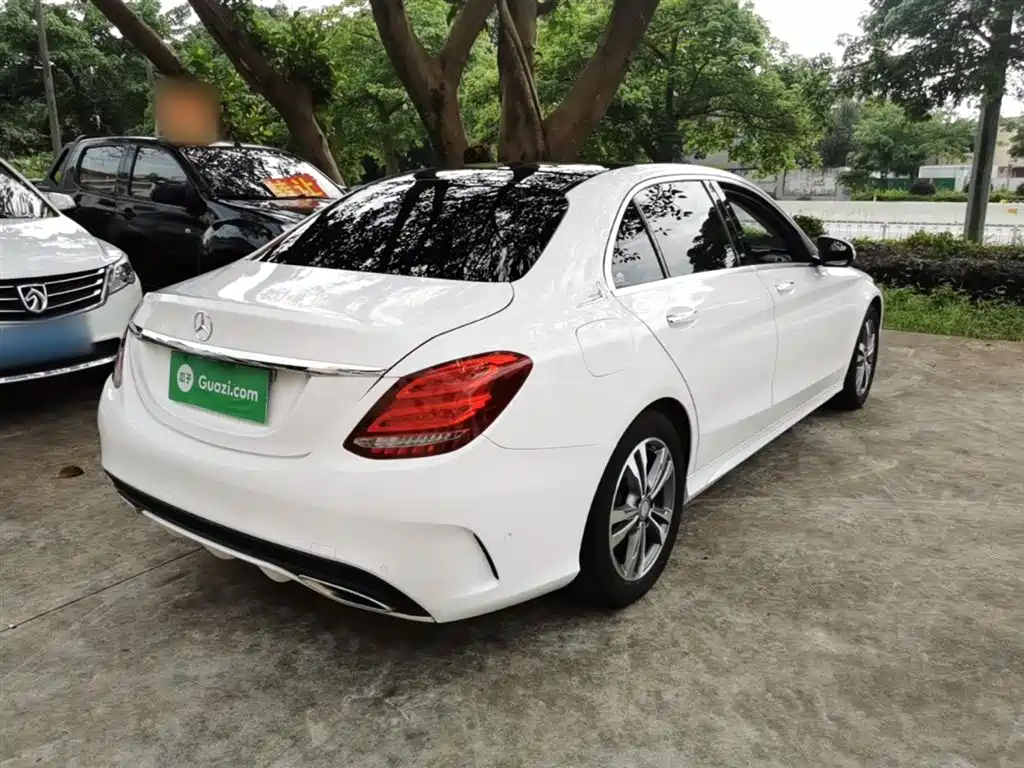Mercedes-Benz C-Class 2017 C 200 L Sport фото 7