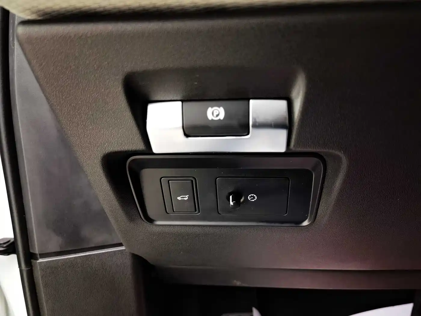 Land Rover Range Rover Evoque 2020 Model 249PS R-DYNAMIC S Gloss Black Sport Edition фото 14
