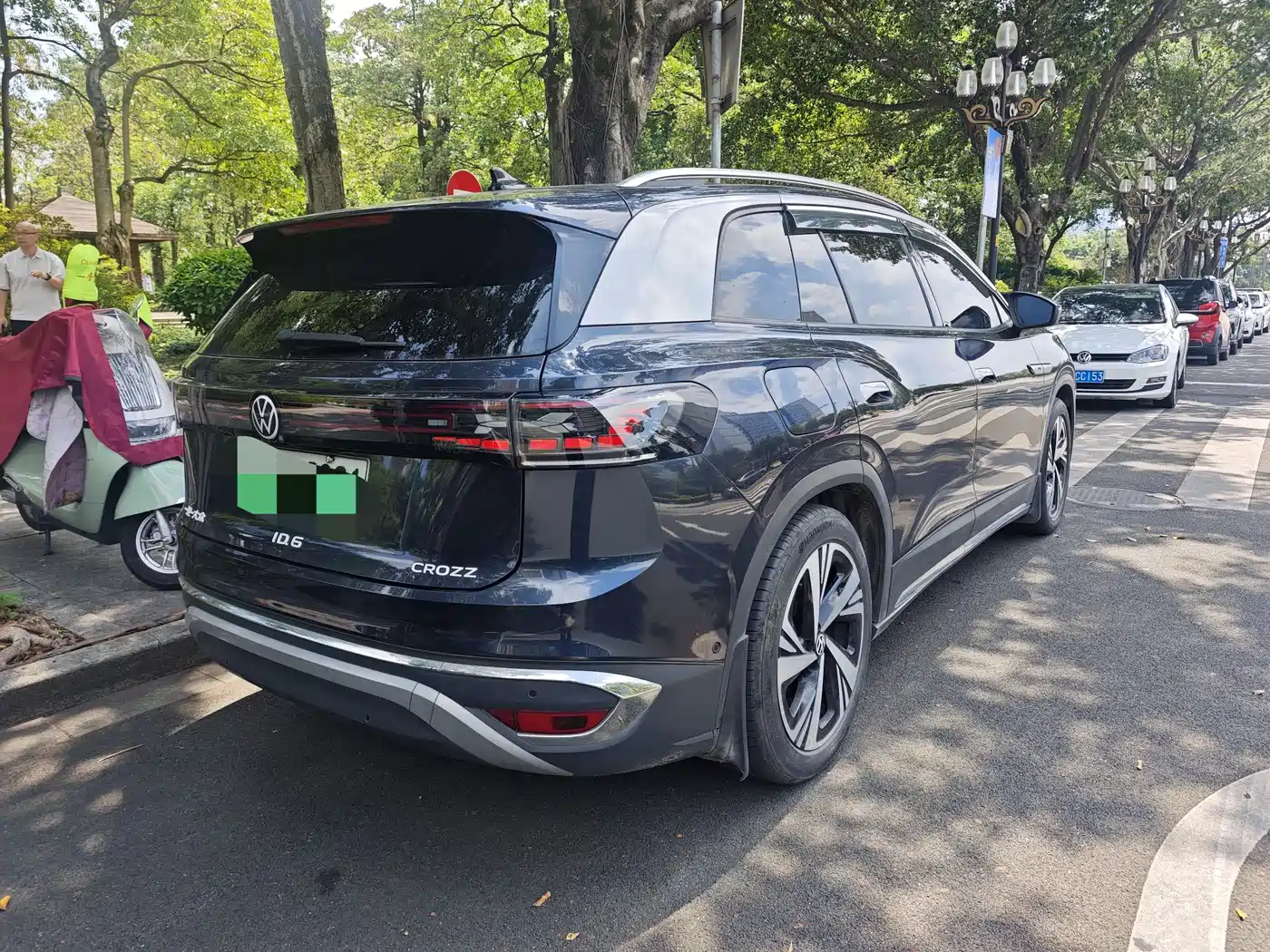 Volkswagen ID.6 CROZZ 2022 Long Range PRO Edition фото 4