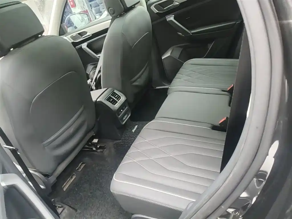 Volkswagen Tayron 2019 330TSI 2WD Luxury China VI фото 17