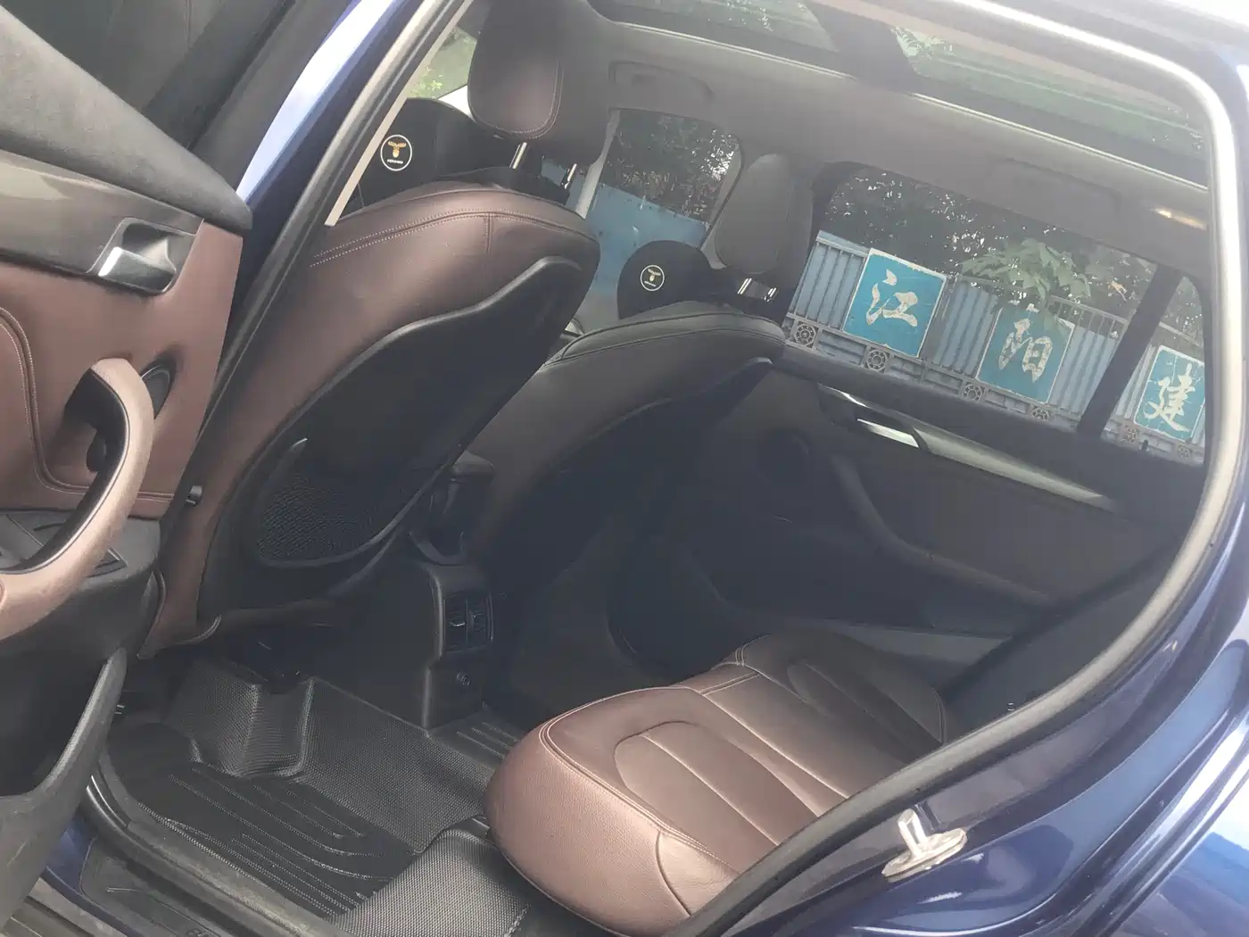 BMW X1 2018 sDrive18Li Premium Model фото 9