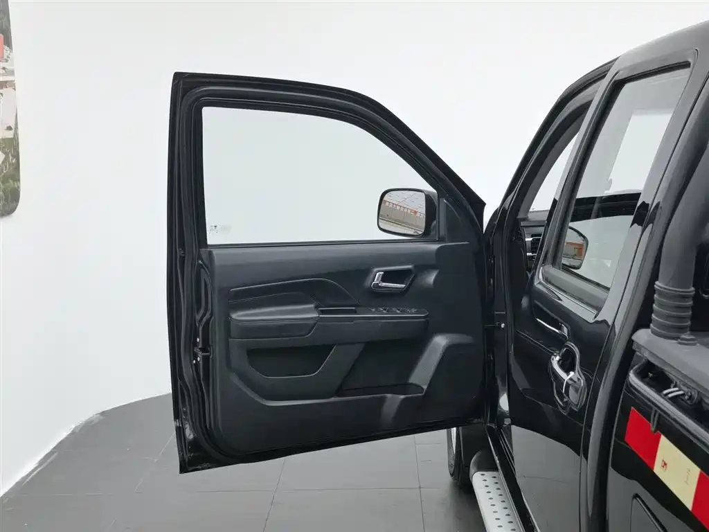 Great Wall Fengjun 5 2017 2.0T European Version Diesel 2WD Elite Long Double Cab GW4D20D 8