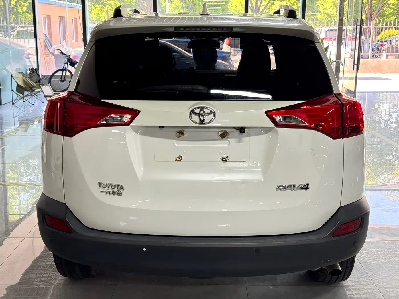 Toyota RAV4 Rongfang 2015 2.0L CVT 2WD Trend Edition фото 4