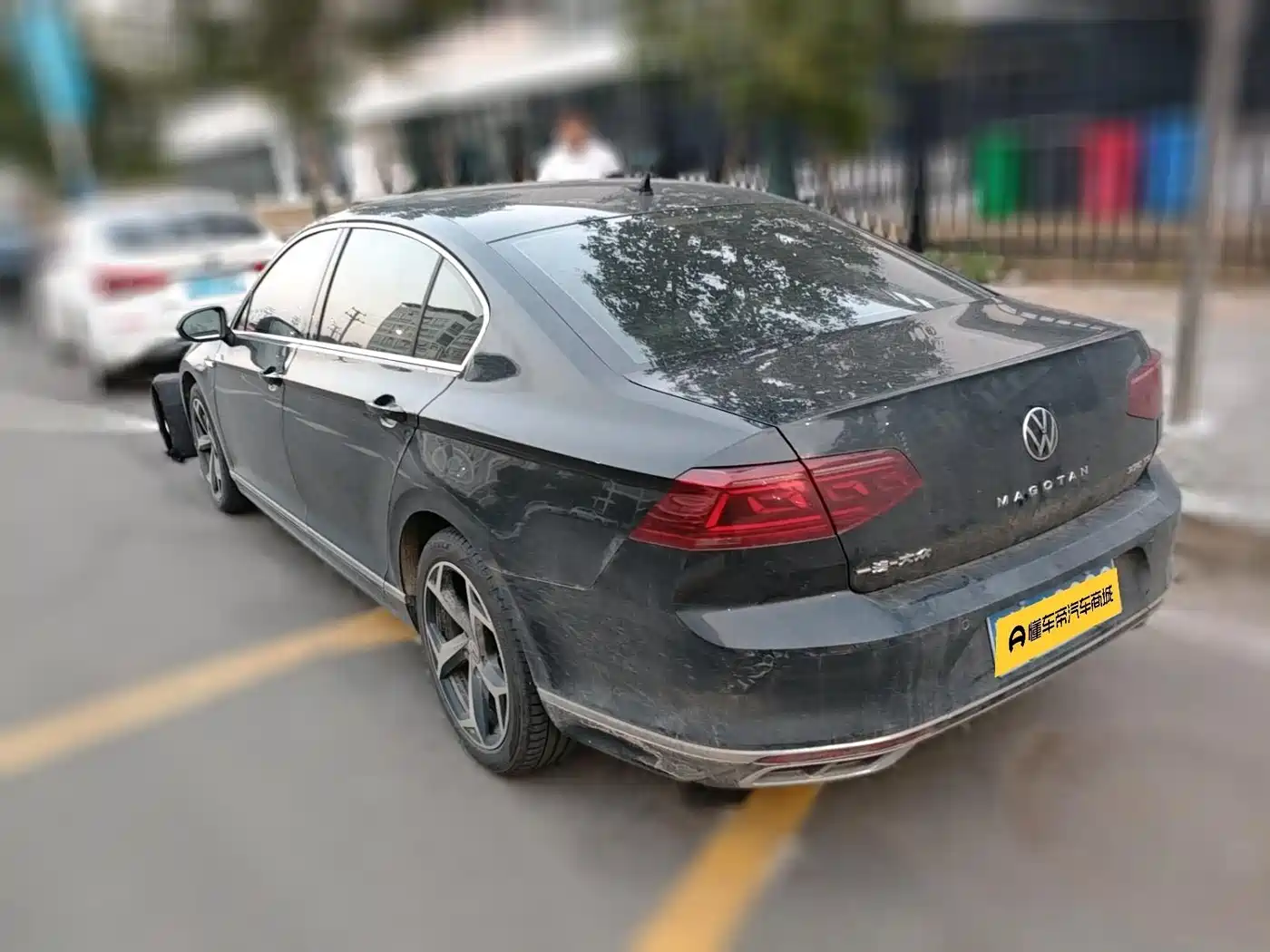 Volkswagen Magotan 2023 Model 2 Million Commemorative Edition 330TSI DSG Luxury фото 2