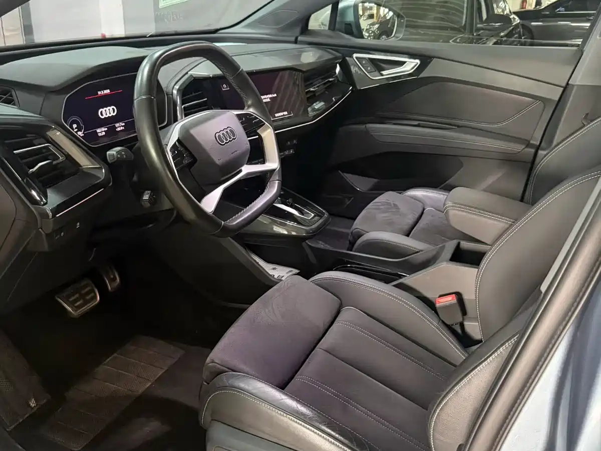 Audi Q4 e-tron 2022 40 e-tron Creation Edition фото 4