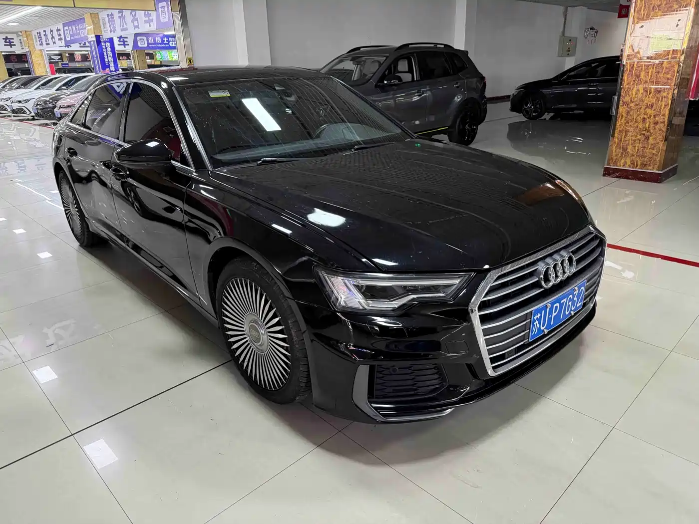Audi A6L 2019 40 TFSI Luxury Dynamic фото 2