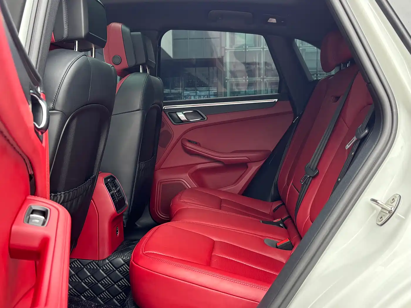 Porsche Macan 2024 Macan 2.0T фото 10