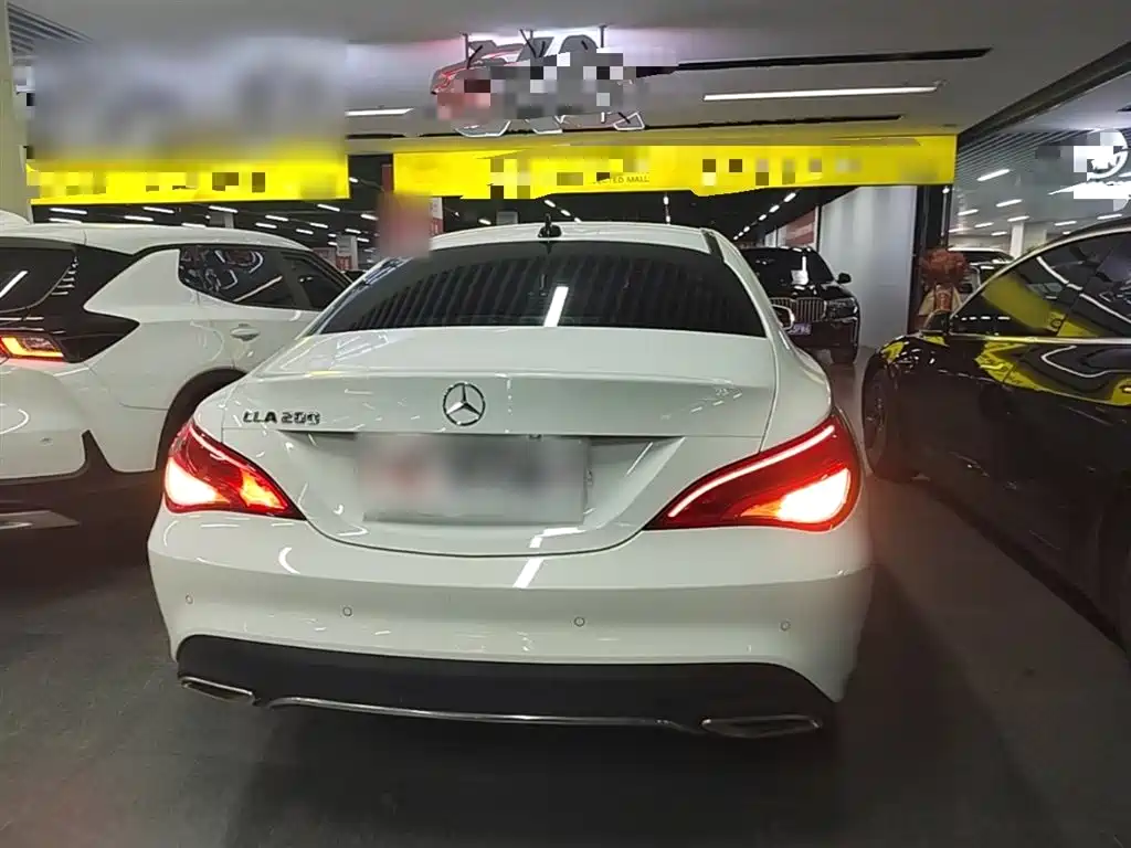 Mercedes-Benz CLA (Import) 2018 CLA 200 Dynamic Edition фото 6