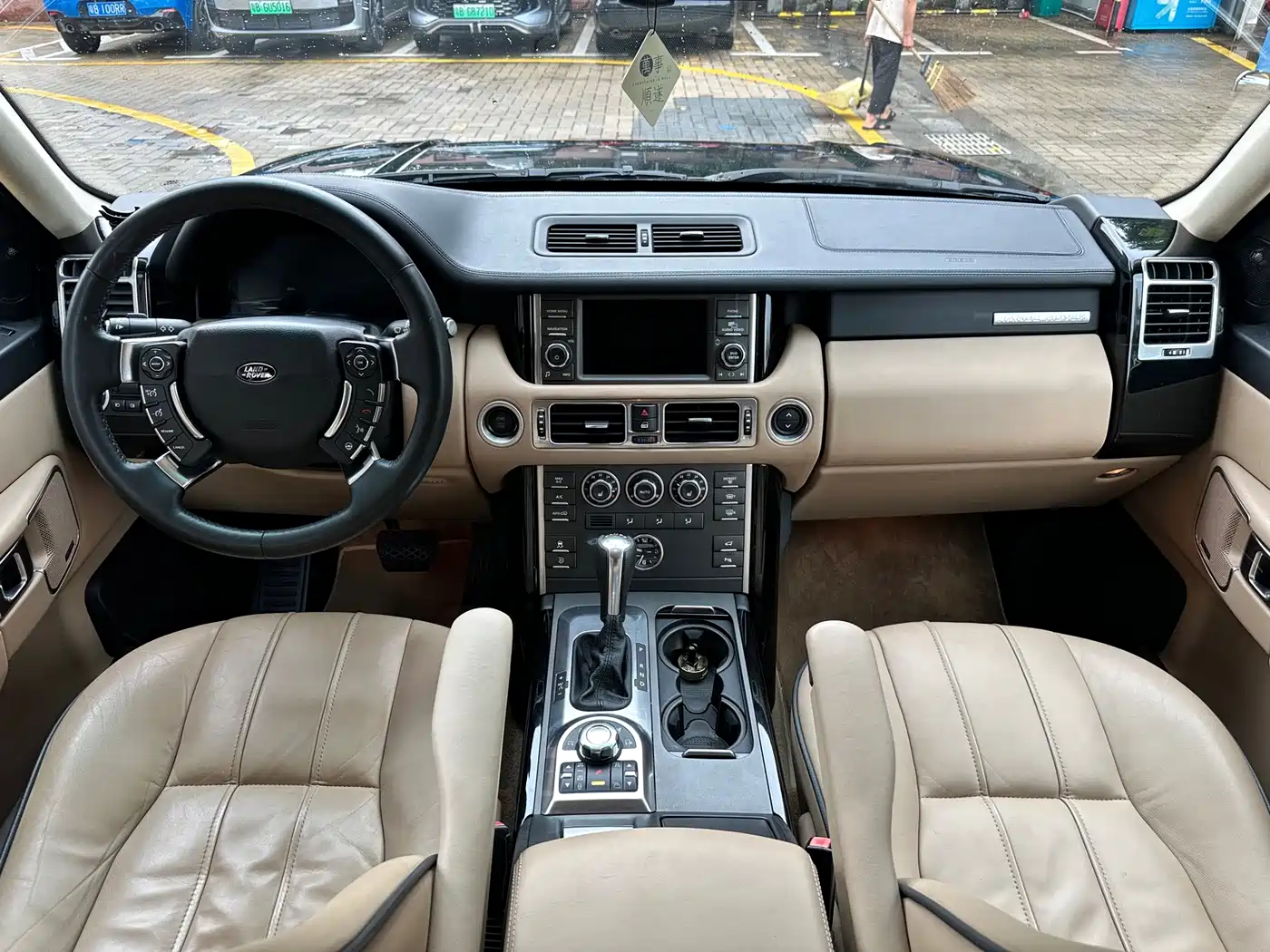 Land Rover Range Rover 2010 2010 5.0 NA V8 HSE