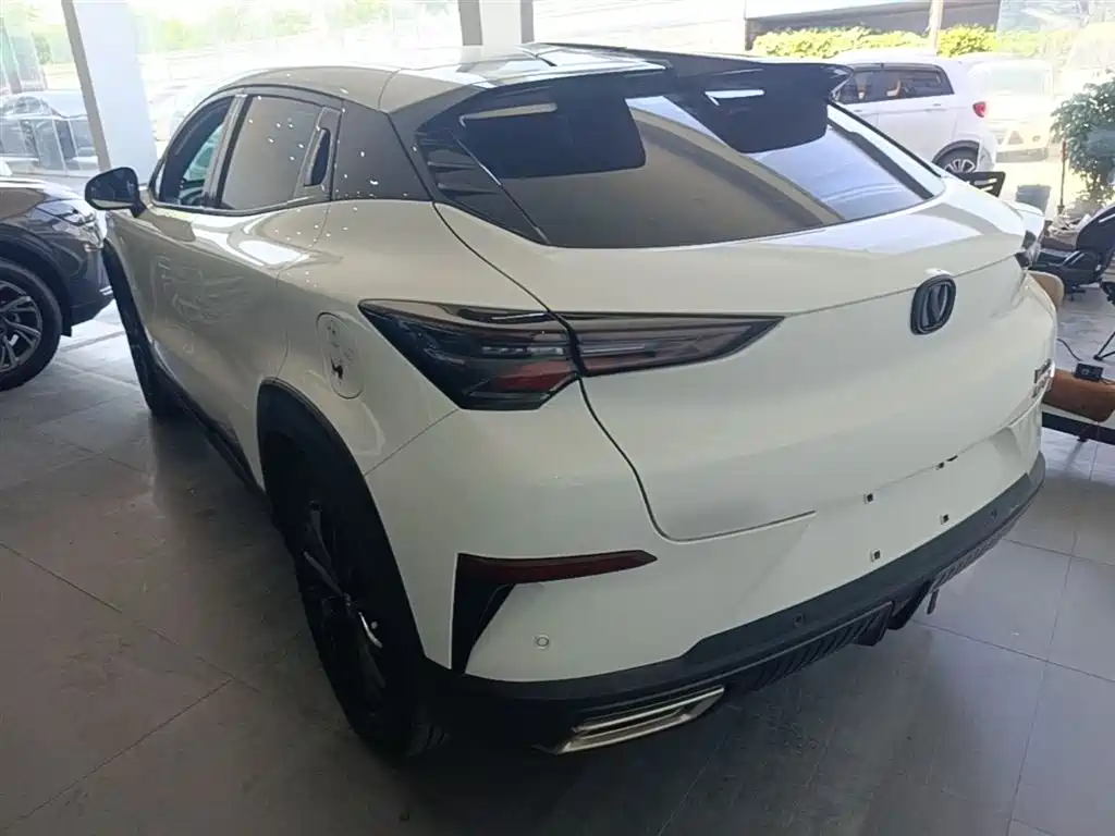 CHANGAN UNI-T