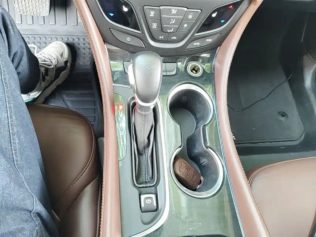 BUICK ANGKEWEI PLUS