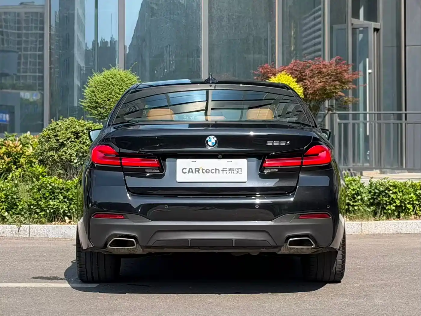 BMW 5 Series (Import) 2022 Model Second Facelift 525i M Sport Package фото 4