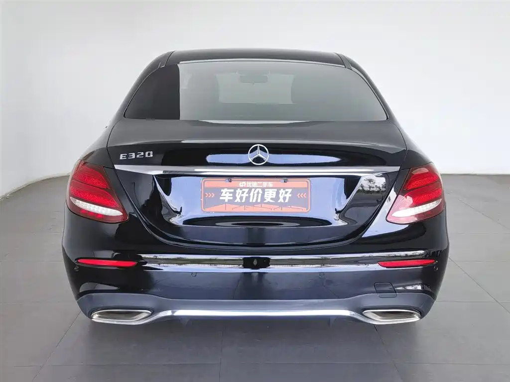 Mercedes-Benz E-Class 2018 E 200 L Sport фото 4