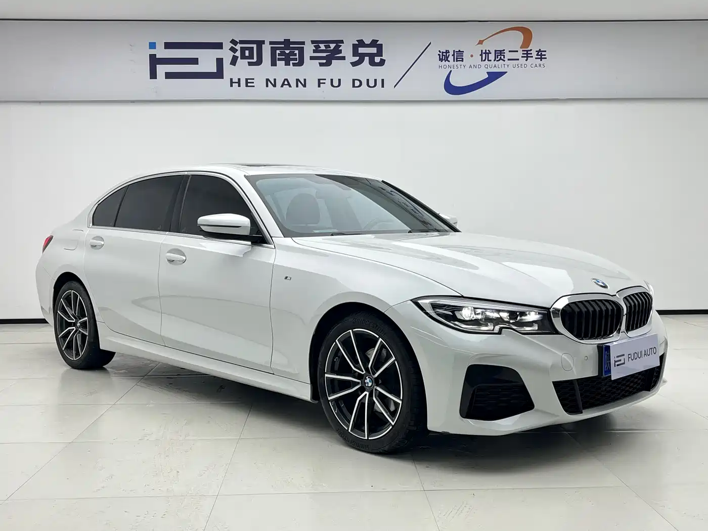 BMW 3 Series 2022 320Li M Sport Package фото 3