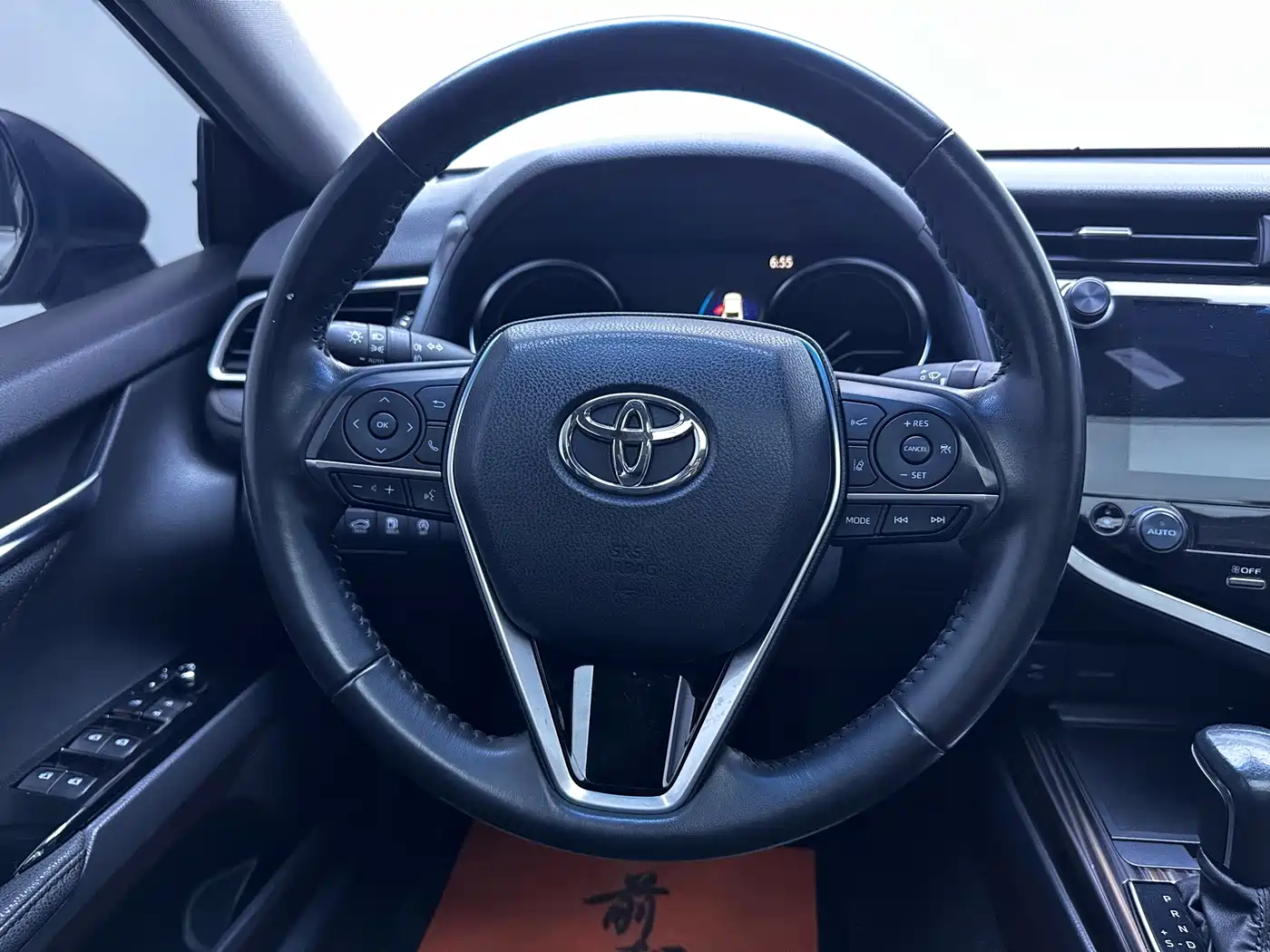Toyota Camry 2019 2.5G Luxury Edition China VI фото 17