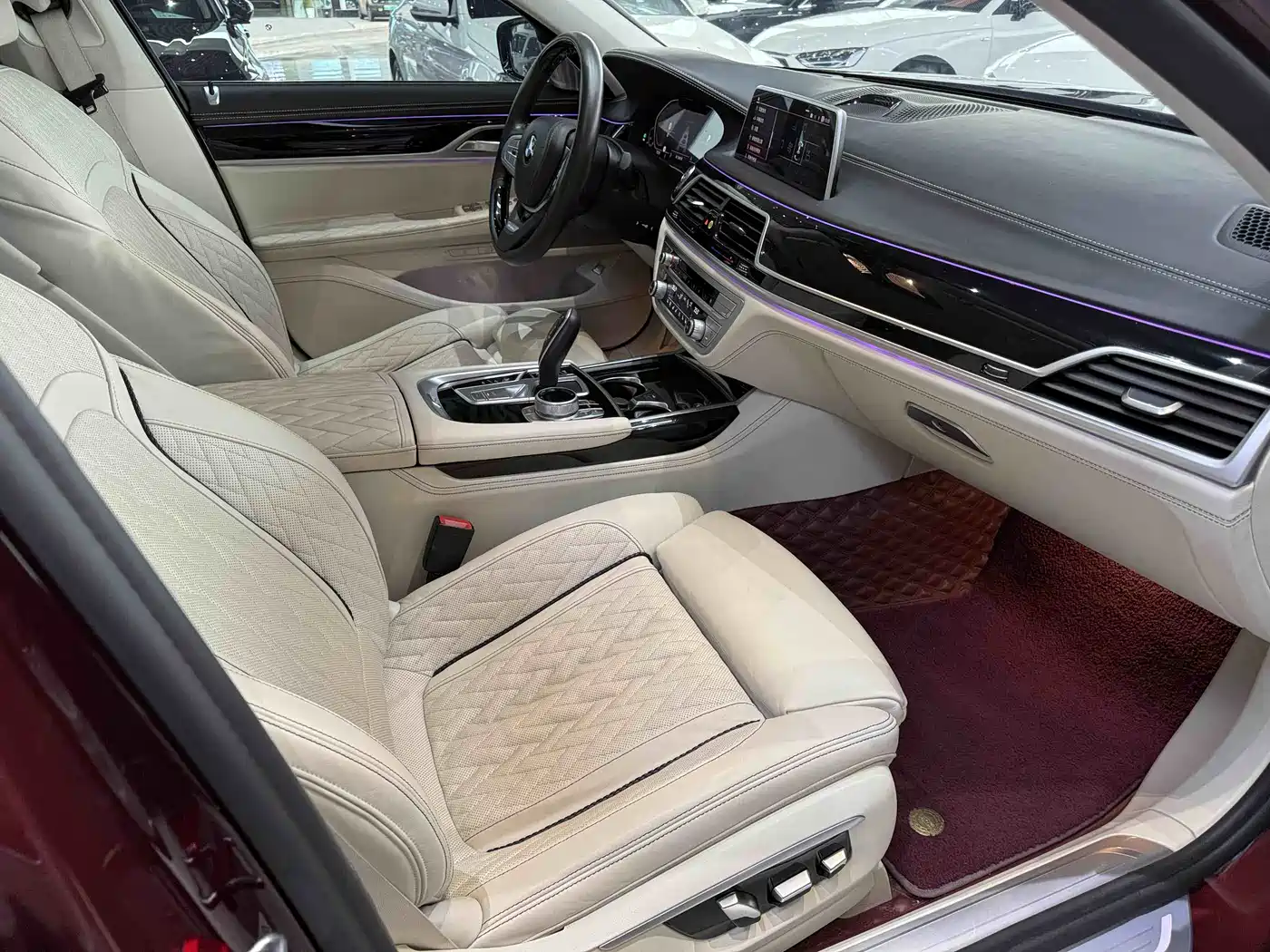 BMW 7 Series 2019 740Li xDrive Executive Luxury Package фото 13