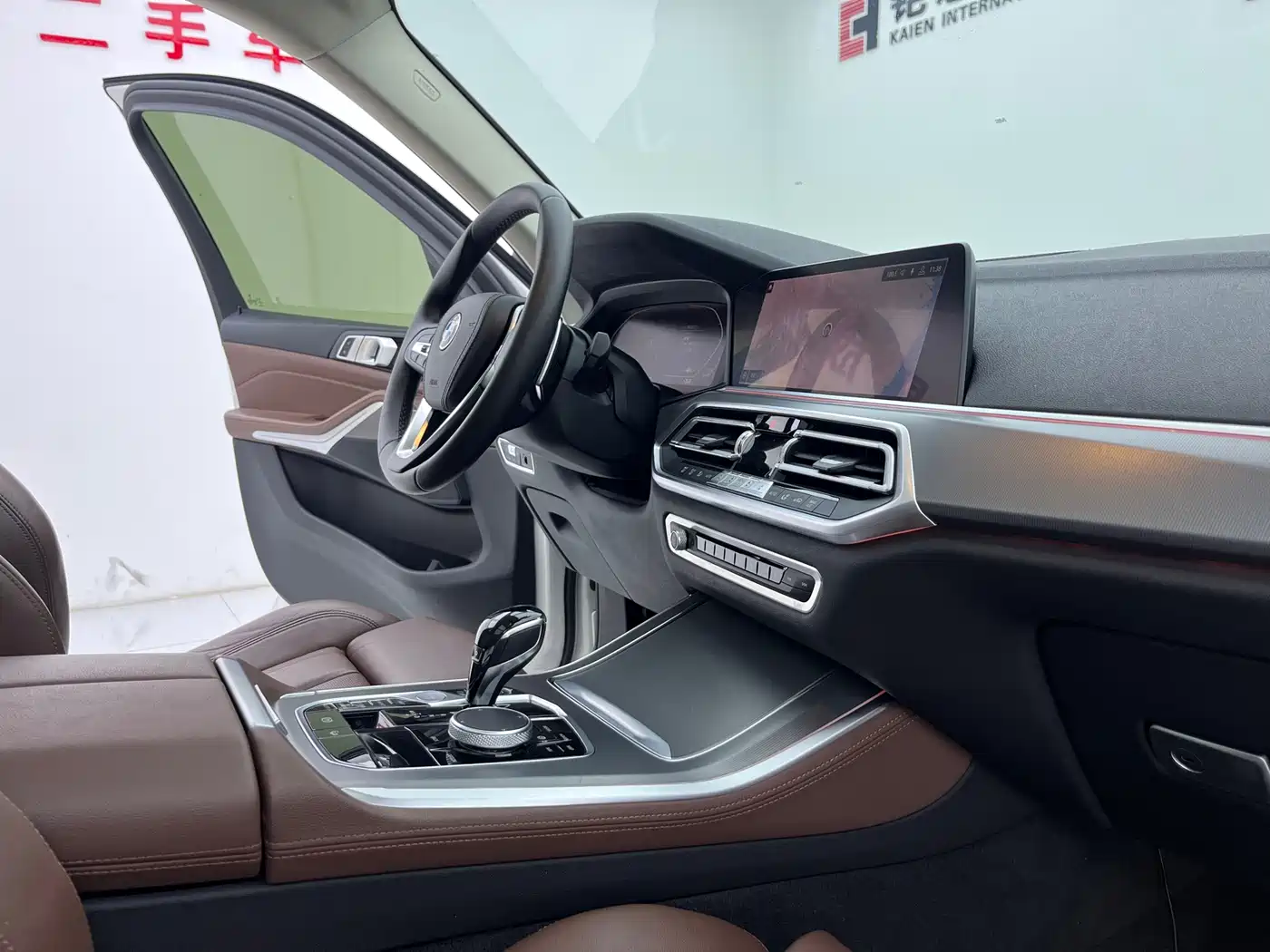 BMW X5 (Import) 2019 xDrive40i M Sport Package фото 7