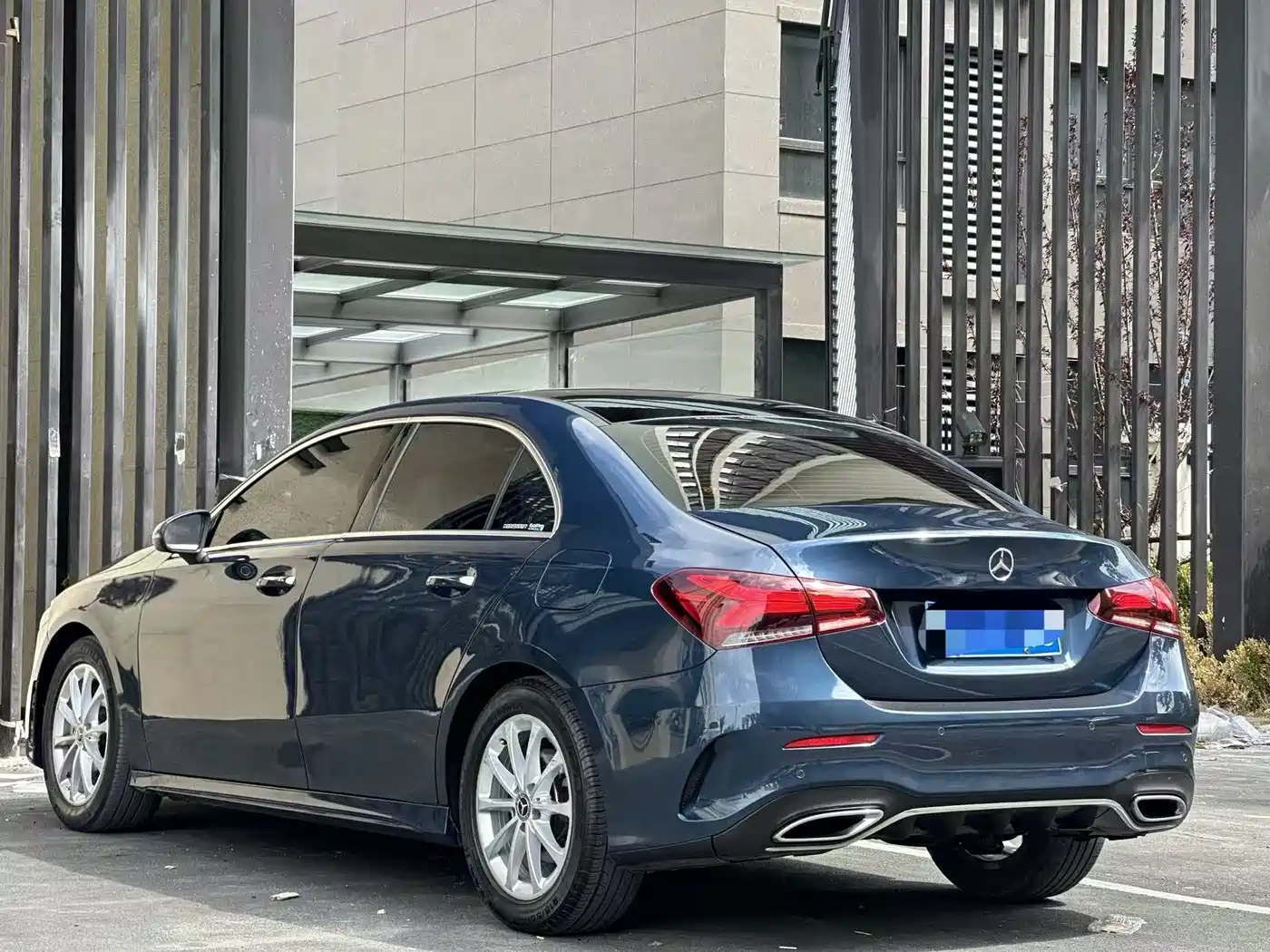 Mercedes-Benz A-Class 2019 A 200 L Sport Sedan фото 7