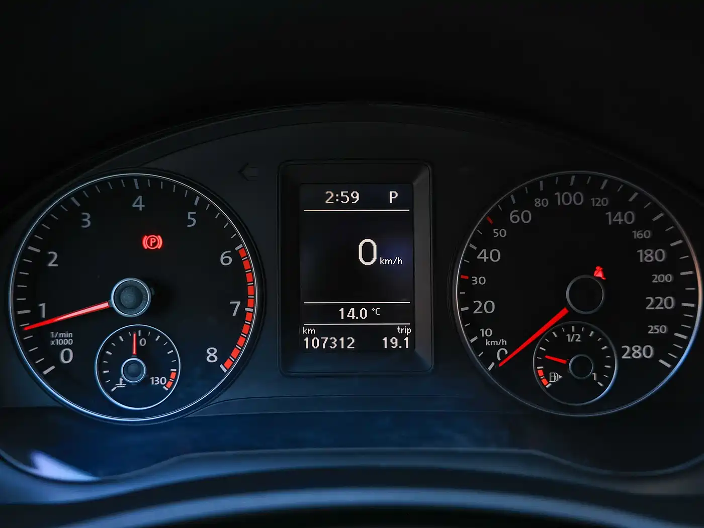 Volkswagen Scirocco 2013 1.4TSI GTS фото 8