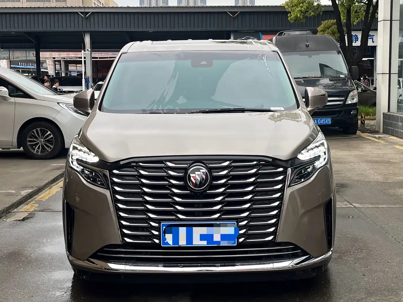 Buick GL8 2022 ES Landmark 653T Luxury фото 2
